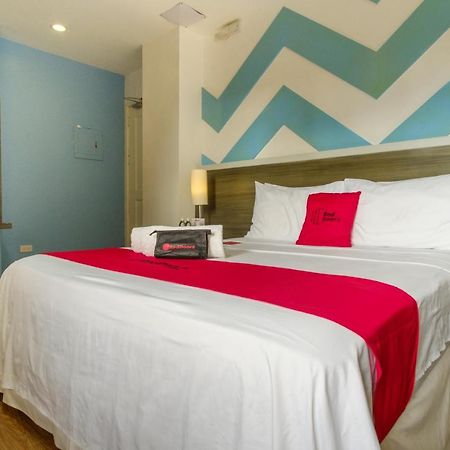 Reddoorz Plus @ Casino Street Makati Μακάτι Εξωτερικό φωτογραφία