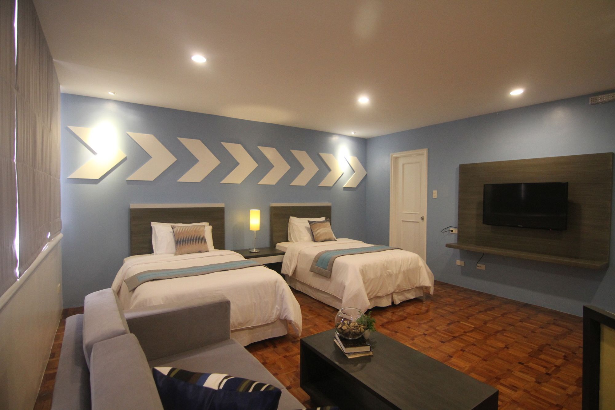 Reddoorz Plus @ Casino Street Makati Μακάτι Εξωτερικό φωτογραφία