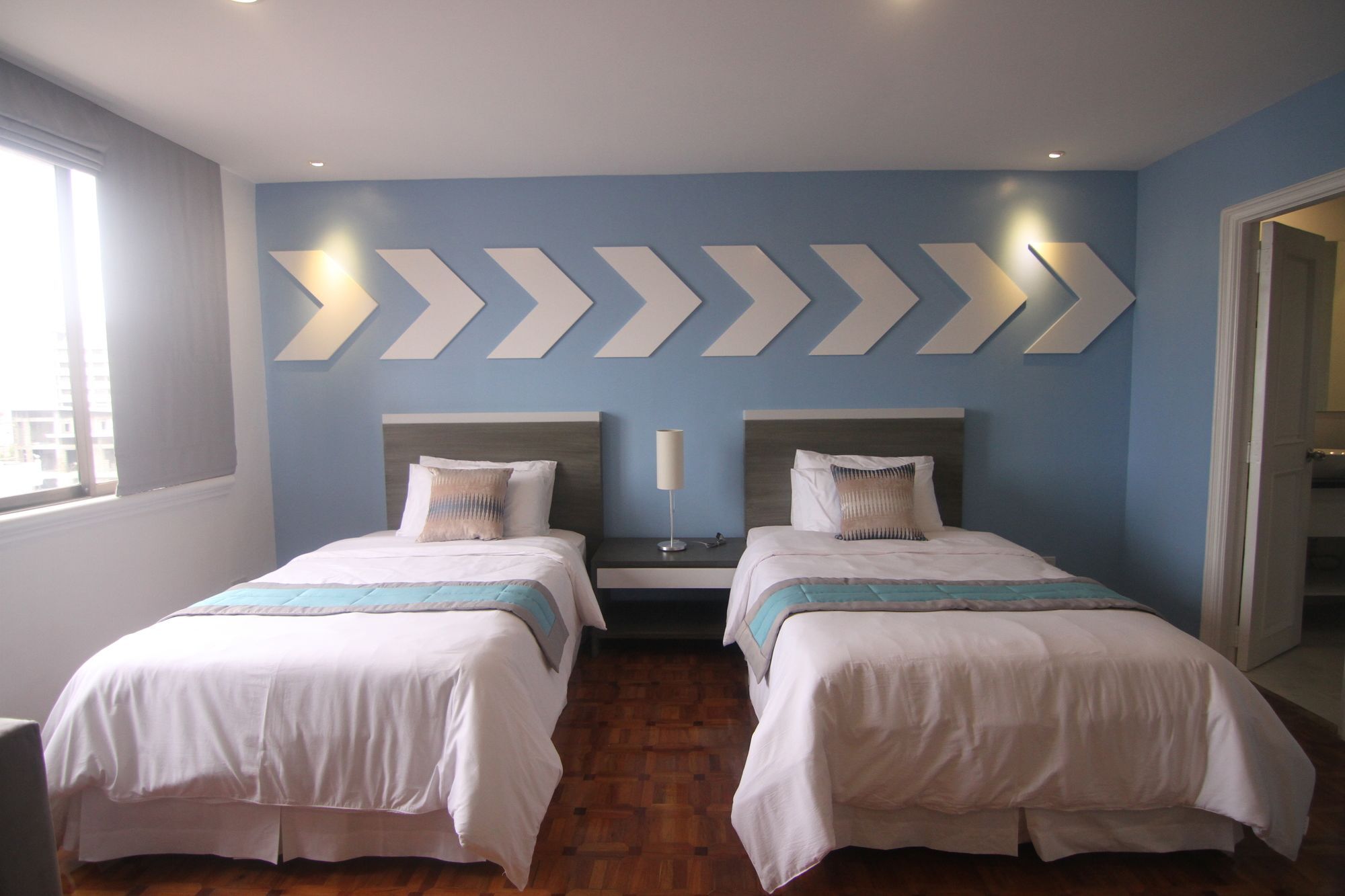 Reddoorz Plus @ Casino Street Makati Μακάτι Εξωτερικό φωτογραφία