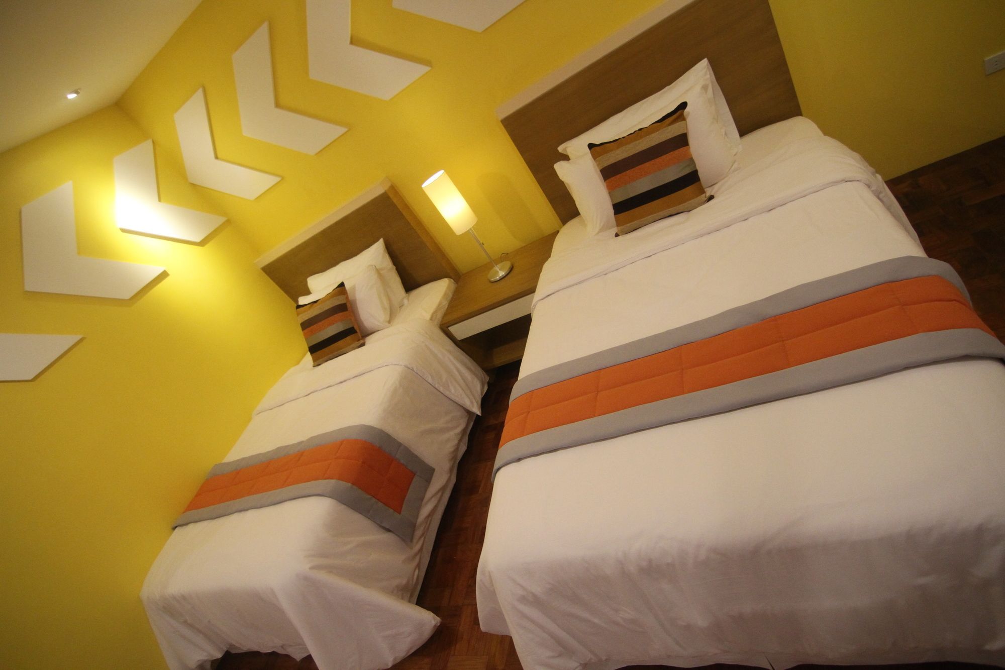 Reddoorz Plus @ Casino Street Makati Μακάτι Εξωτερικό φωτογραφία