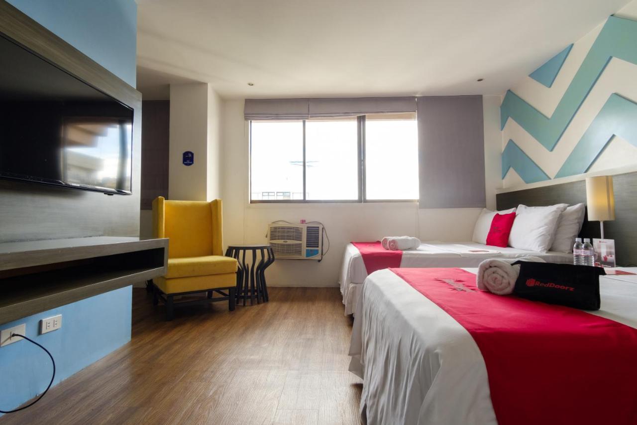 Reddoorz Plus @ Casino Street Makati Μακάτι Εξωτερικό φωτογραφία