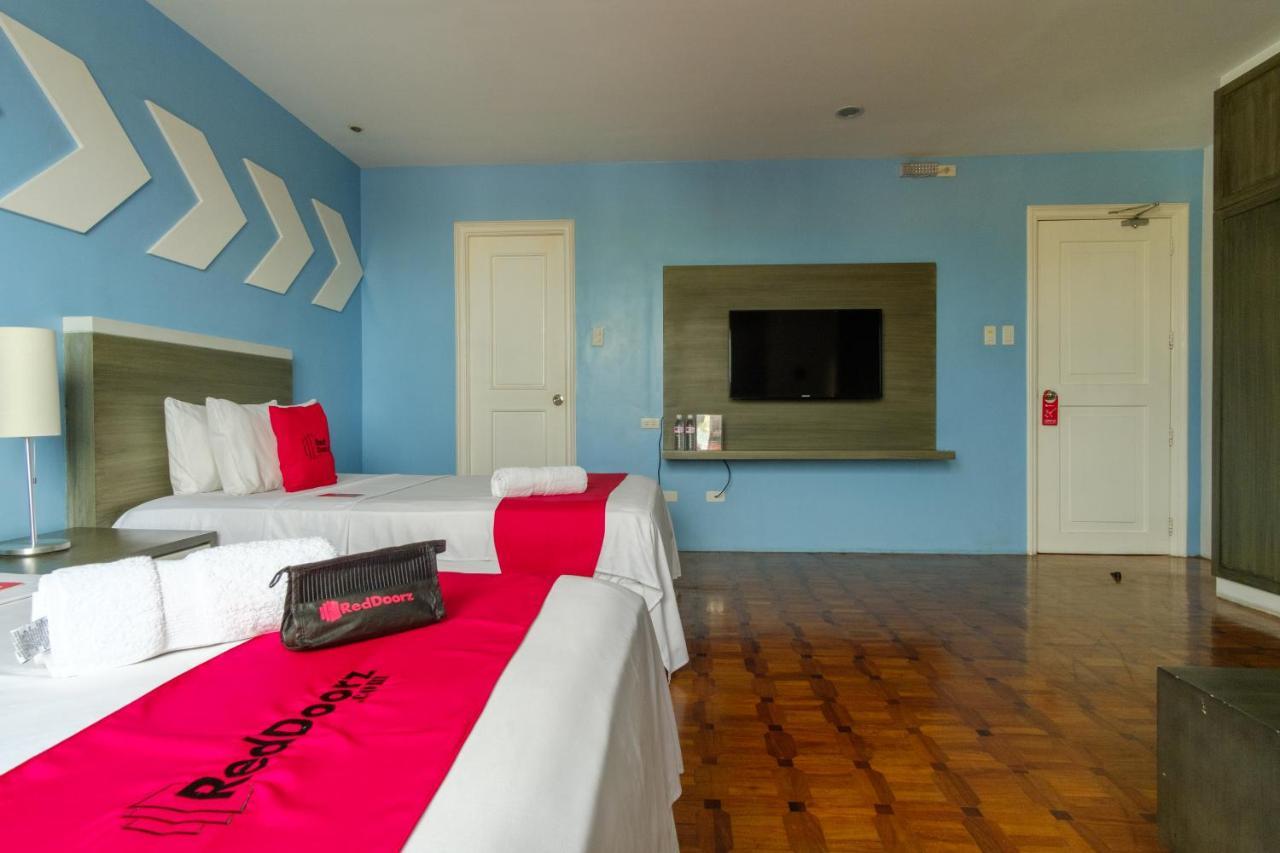 Reddoorz Plus @ Casino Street Makati Μακάτι Εξωτερικό φωτογραφία